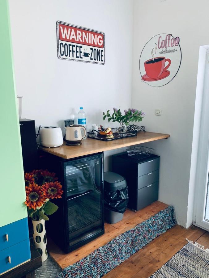 Sea Breeze Studio Hotel Pula Ngoại thất bức ảnh